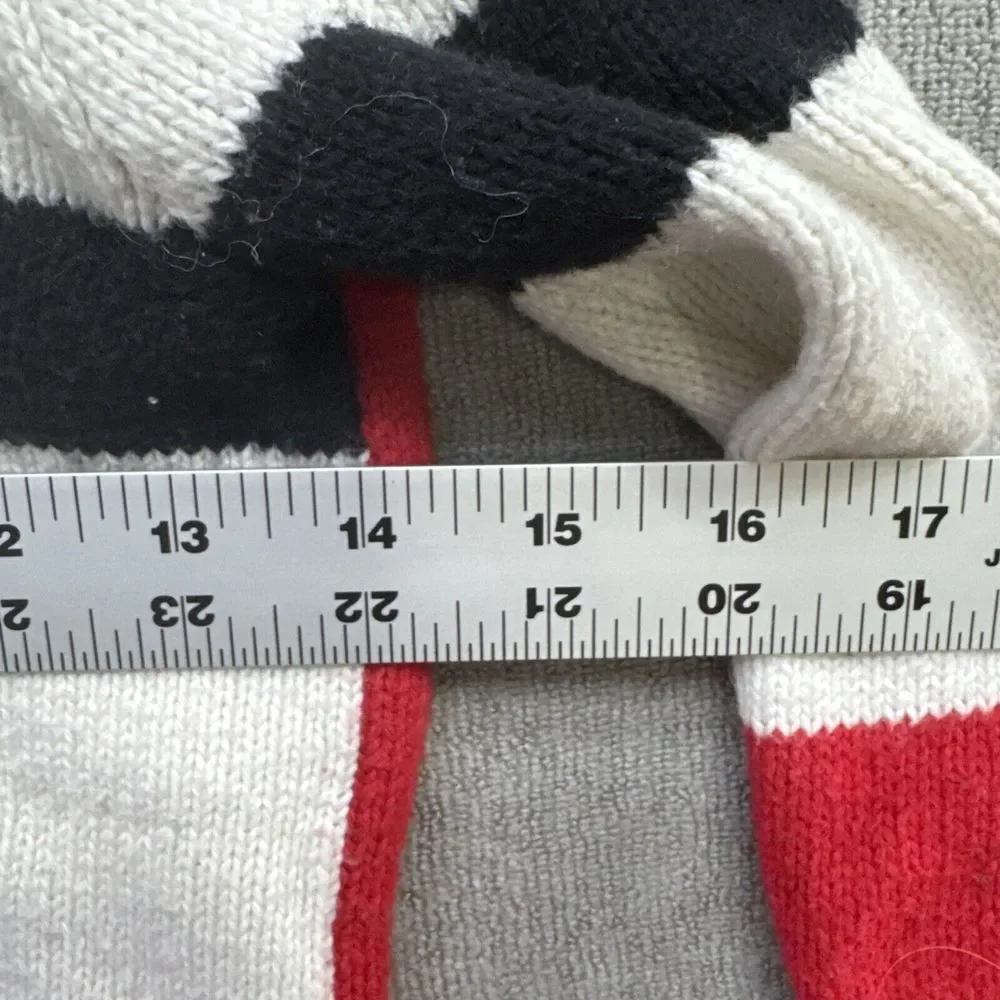 Gap X Star Wars Sweater Boys Small 6 S -7 Storm‎ Trooper Pullover